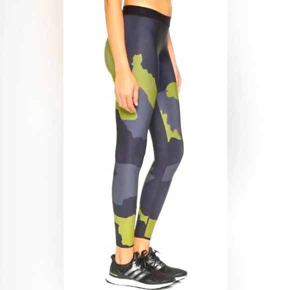 Ultracor Camo Tech Leggings Green/Grey/Black Size 4 - Picture 2 of 6